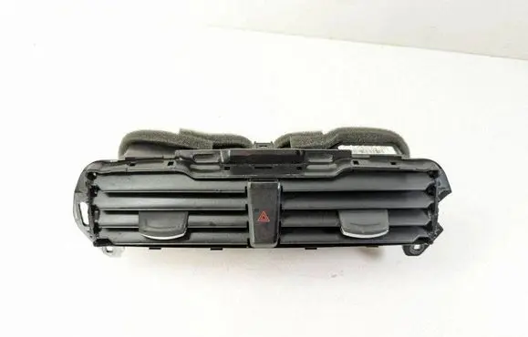 Ford Fusion II Dash center air vent grill DS7319K617