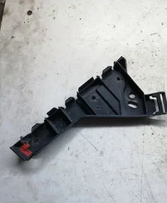 Opel Insignia A Front bumper mounting bracket 13238444