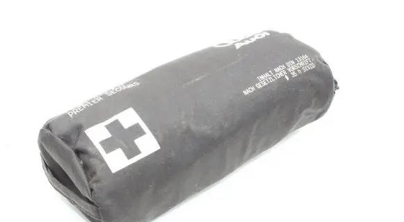 Audi TT TTS RS Mk3 8S First aid kit 8P0860282J