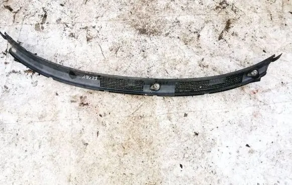 Mitsubishi Space Star Wiper trim mr245565