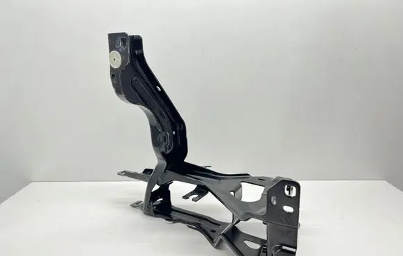 BMW X5 G05 Headlight/headlamp mounting bracket 7421709