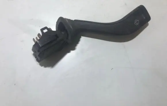 Opel Astra F Wiper control stalk 90213328 90213327
