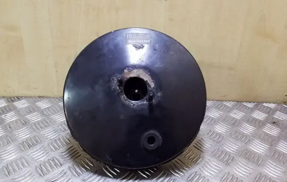 Nissan Note (E11) Brake booster 8200123847 46007AX621