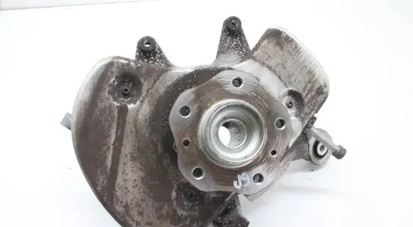 Aston Martin Vantage IV Rear wheel hub