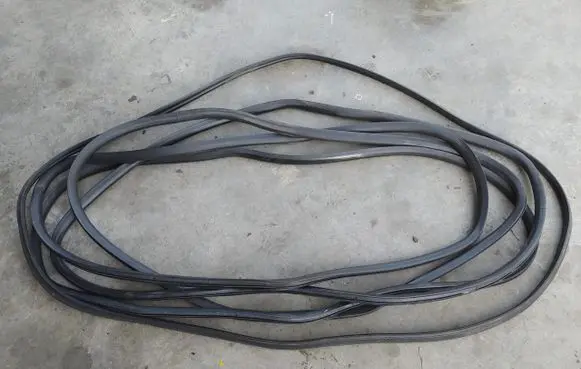 Seat Ibiza IV (6J,6P) Front door rubber seal 