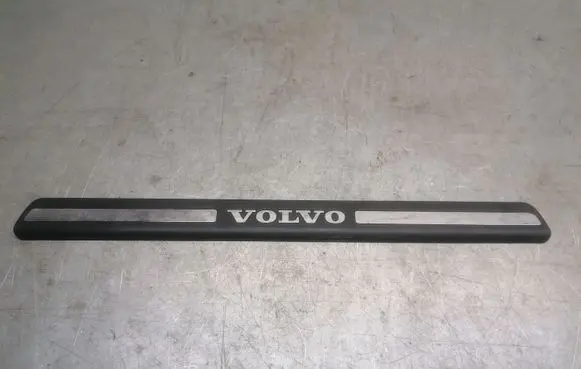 Volvo S60 Front sill trim cover 09178405