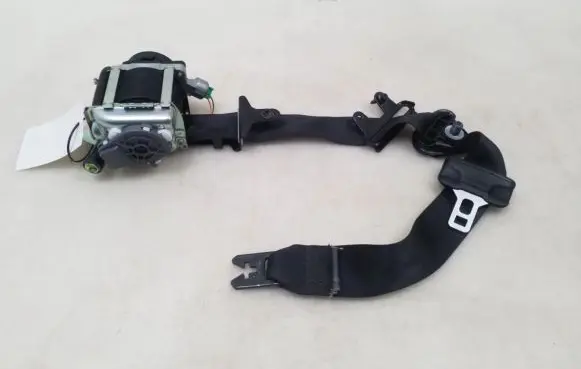 Volvo V60 Front seatbelt
