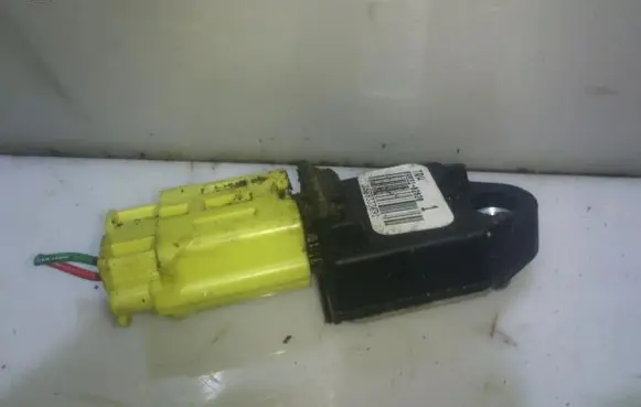 Toyota Aygo AB10 Airbag deployment crash/impact sensor 8983102020 89831-02020