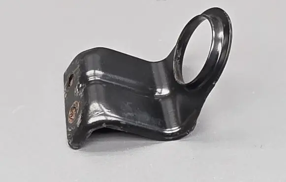 Suzuki Swift II Radiator mount bracket 