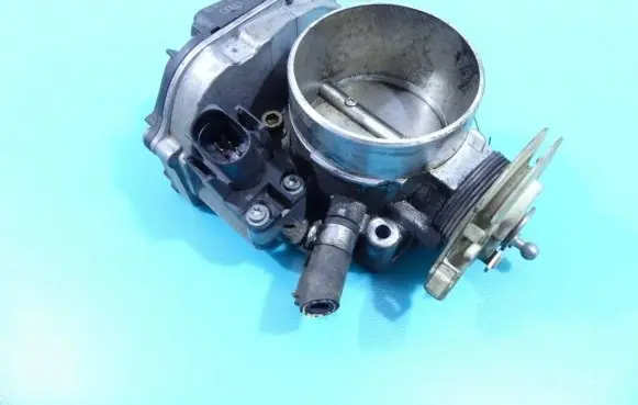 Audi A6 S6 C5 4B Throttle body valve 078133063AG IMPRK1334849
