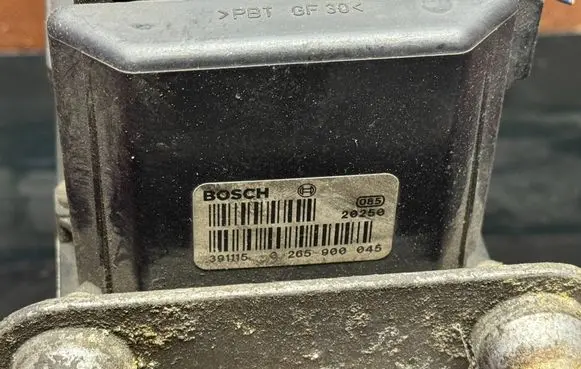 Mercedes-Benz Sprinter W901 W902 W903 W904 ABS Pump A0004466289 ZGS002