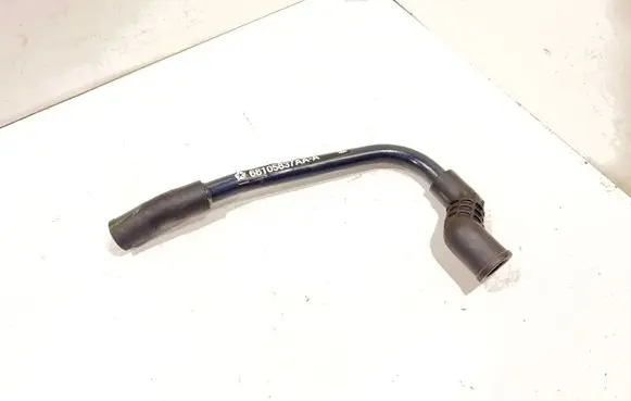 Dodge Durango III Air intake hose/pipe 68105837AA