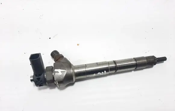 Fuel injector