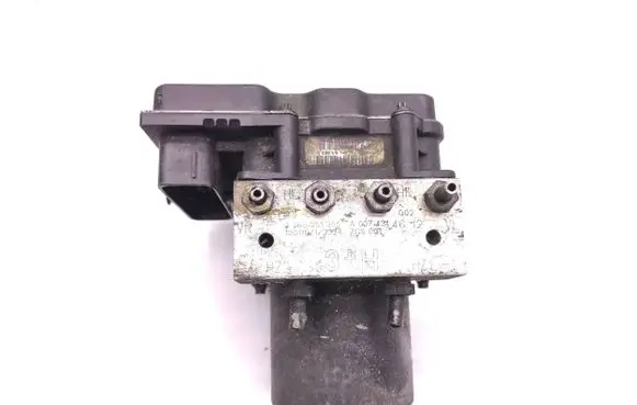 Mercedes-Benz Sprinter W906 ABS Pump A0074314612