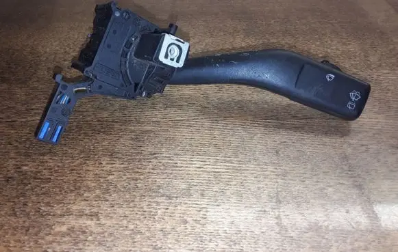 Skoda Octavia Mk2 (1Z) Wiper control stalk 1K0953519 CZK03