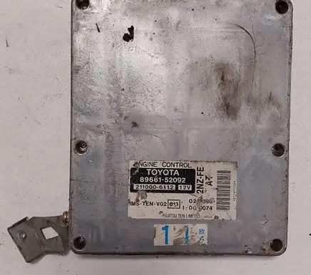 Toyota Yaris Engine control unit/module 8966152092 2110006112 002398
