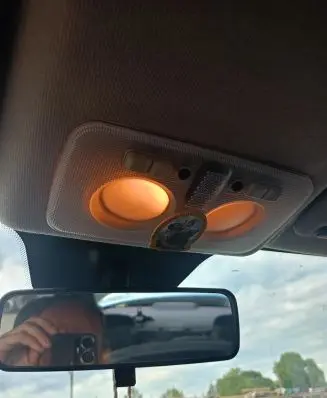 Peugeot 3008 I Rear seat light