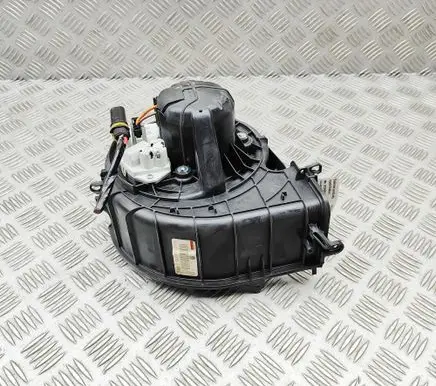 BMW X6 E71 Heater fan/blower 9246836