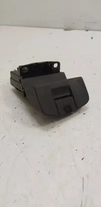 Renault Espace - Grand espace IV Hand parking brake switch 8200068590