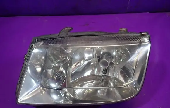 Volkswagen Bora Headlight/headlamp 96359700L
