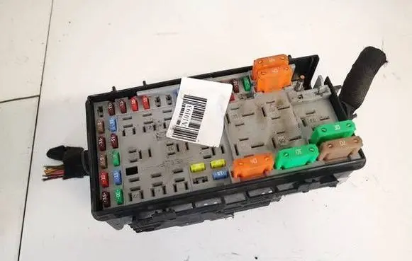 Opel Corsa D Fuse box set 013217396 13217396ek