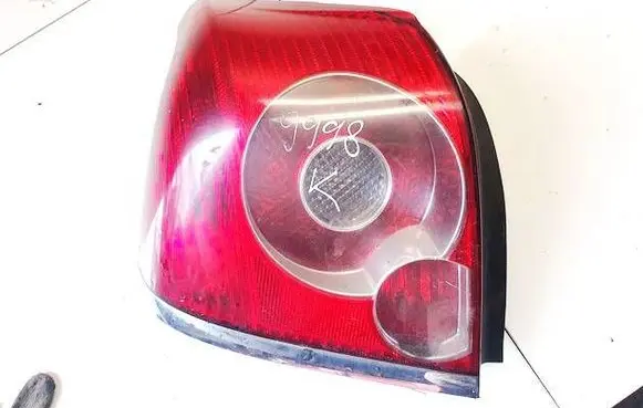 Rear/tail lights