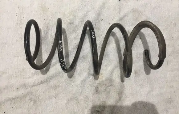Hyundai i20 (GB IB) Front coil spring