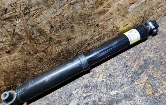 Renault Kadjar Rear shock absorber/damper 562104EA3B