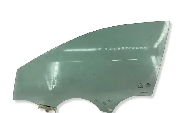 Hyundai i30 Front door window glass four-door DOT618AS2M391