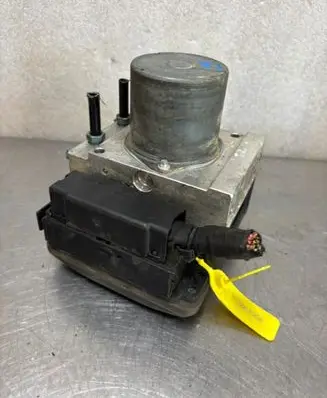 Audi A6 S6 C7 4G Master brake cylinder