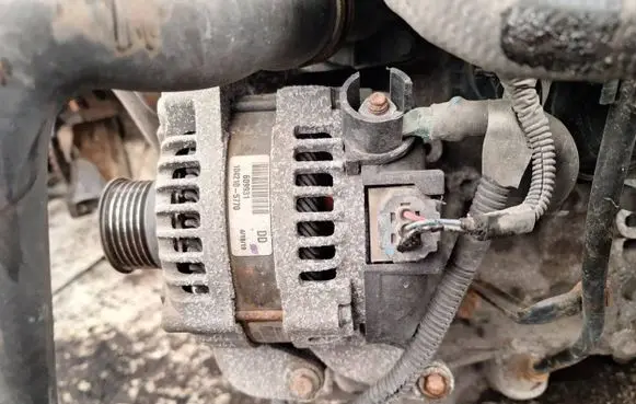 Volvo S40 Generator/alternator 1042105770 609931