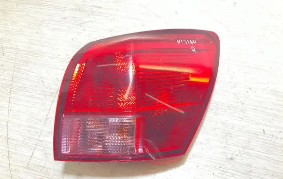 Nissan Qashqai Rear/tail lights