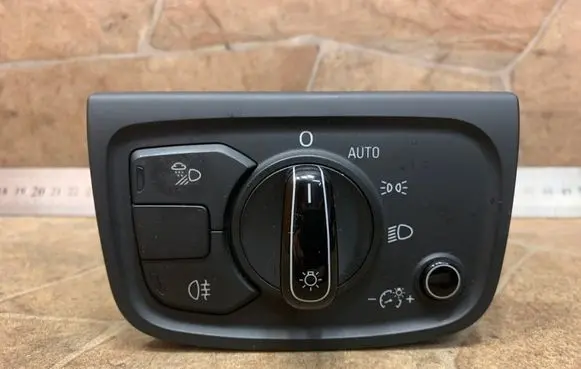 Light switch