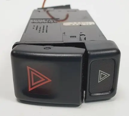Volvo S90, V90 Hazard light switch 9459046