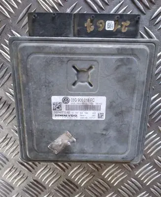 Volkswagen Golf V Engine control unit/module 03G906018FC 5WP45572AB