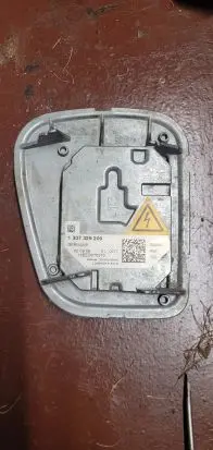 Volvo V50 Headlight ballast module Xenon 1307329209