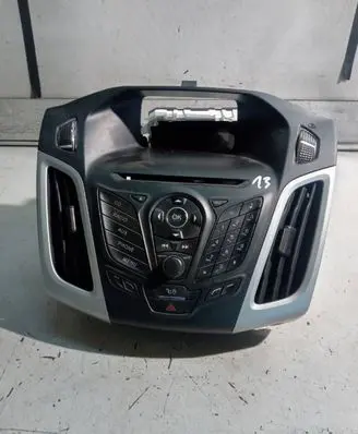 Ford Focus Radio/CD/DVD/GPS head unit BM5T18C815HF