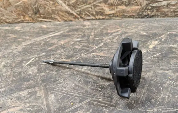 Jaguar XJ X351 Spare wheel bolt 