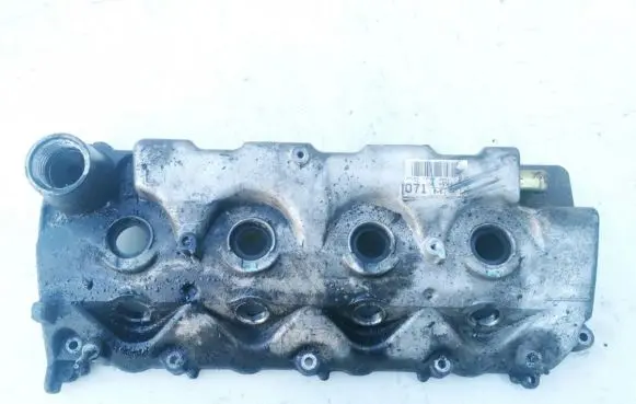 Toyota Avensis T250 Rocker cam cover 
