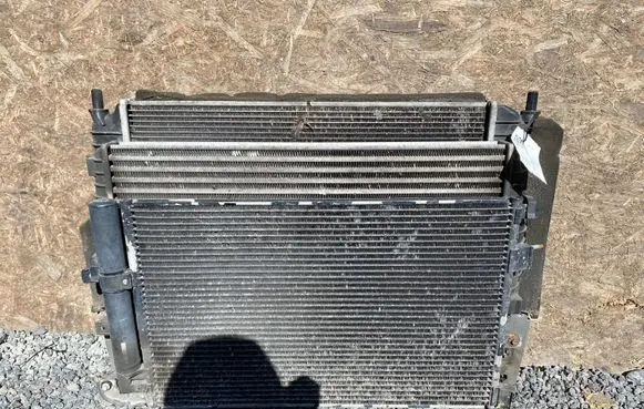 Jaguar XF X250 Radiator set 5000761 9400083 9X238C290