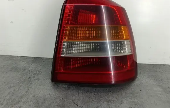 Opel Astra G Rear/tail lights 