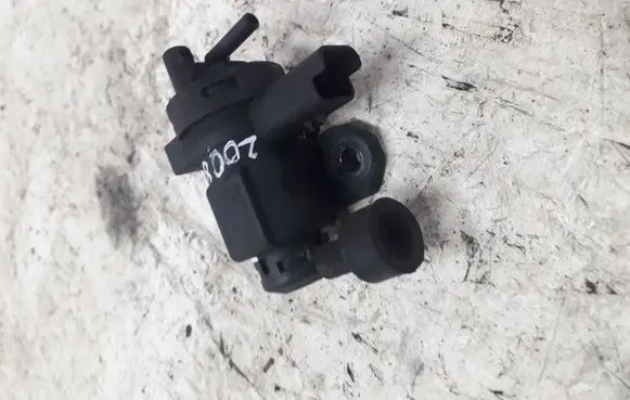 Peugeot 607 Vacuum valve 9628971180