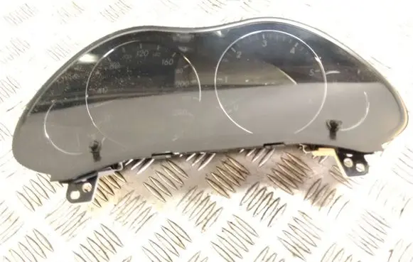 Toyota Avensis T250 Speedometer (instrument cluster) 8380005850