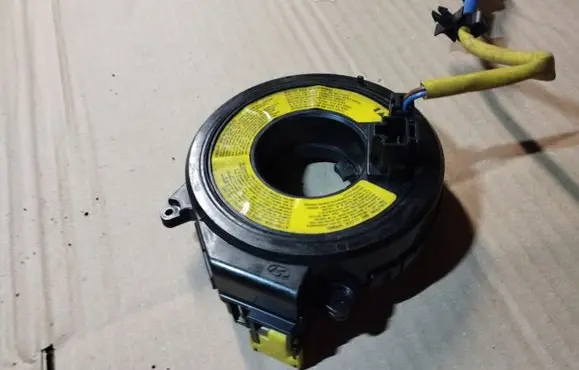 Hyundai Coupe Airbag slip ring squib (SRS ring) 