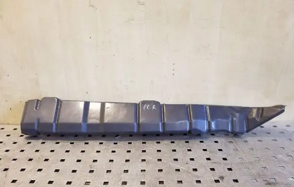 Subaru Forester SH Fender mounting bracket