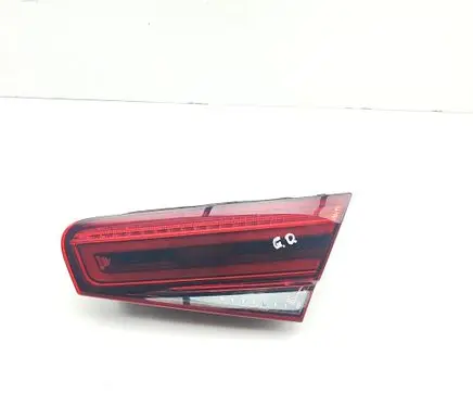 Audi A3 S3 8V Tailgate rear/tail lights 8V3945094E 8V3945094