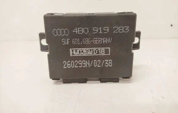Audi A4 S4 B5 8D Parking PDC control unit/module 4B0919283 260299N HH025WD18