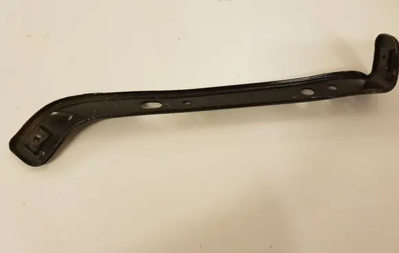 Ford Mustang VI Fender mounting bracket FR3B16C199BC