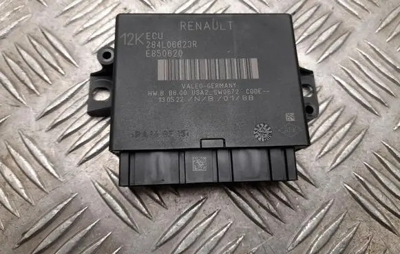 Dacia Sandero Parking PDC control unit/module 284L06623R