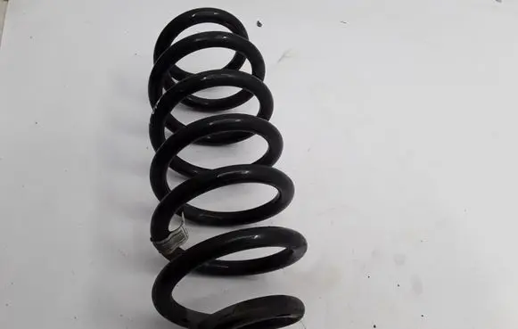 Volvo XC90 Front coil spring 31658304